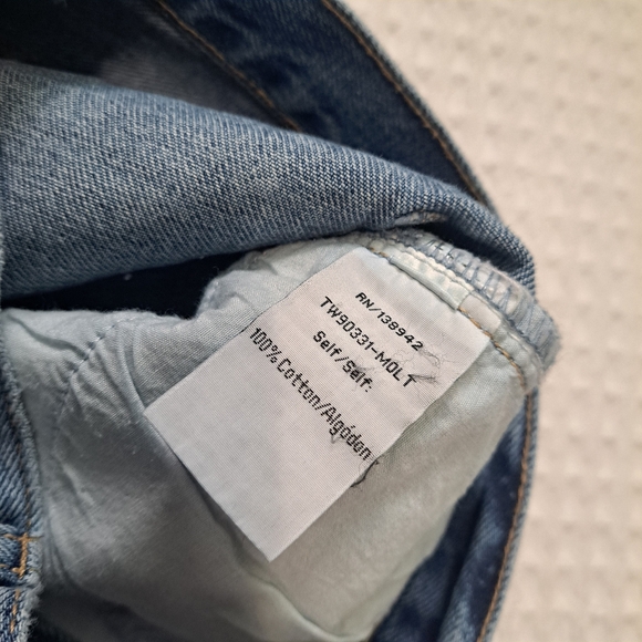 High Waisted Twelve by Ontwelfth Jeans - Picture 5 of 6